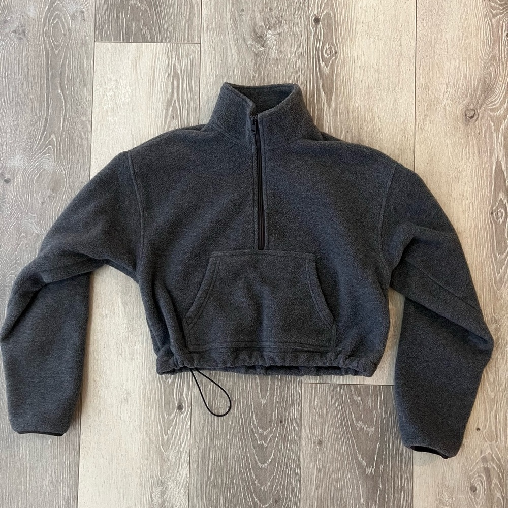 Aritzia tna polar fleece